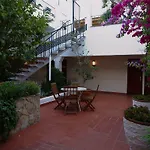 Ξενοδοχείο Ninays