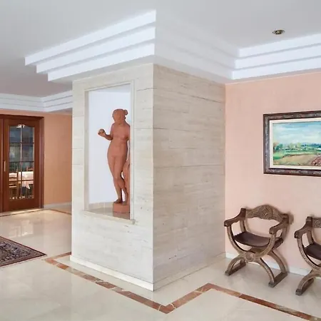 Hotel Ninays