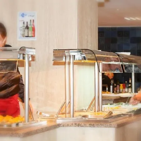 Otel Ninays