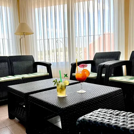 Ninays Otel 2*